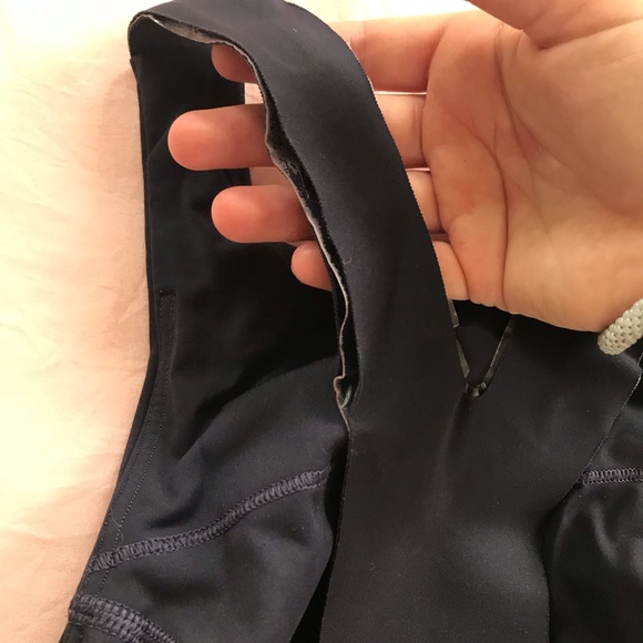 Lululemon bra - Picture 5 of 5